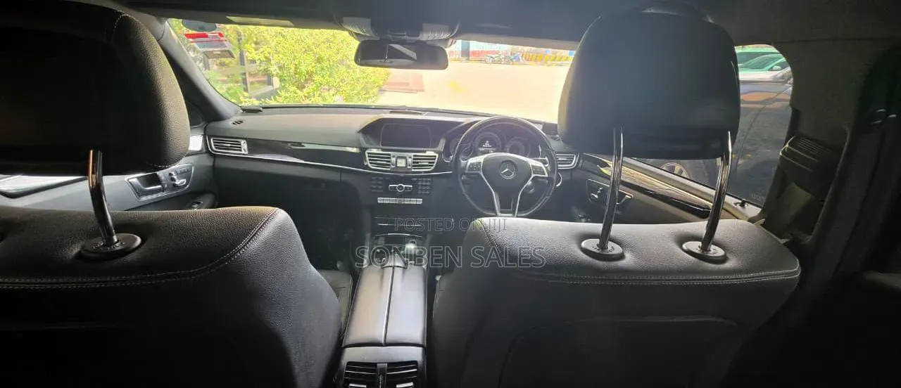 Mercedes-Benz E250 2015 Silver