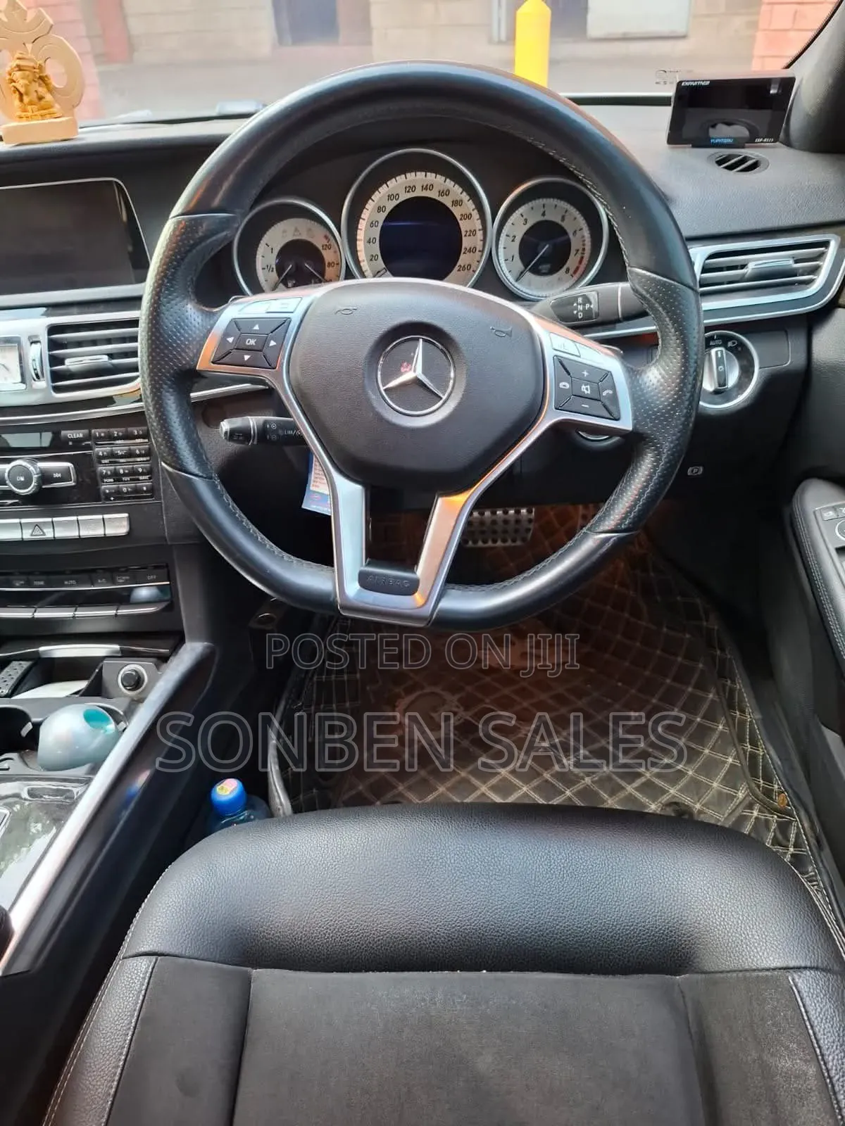 Mercedes-Benz E250 2015 Silver