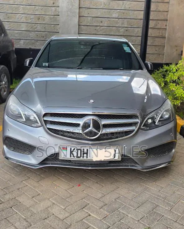 Mercedes-Benz E250 2015 Silver