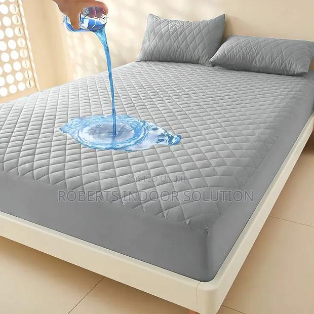Quilted Matress Protector - thumbnail 2