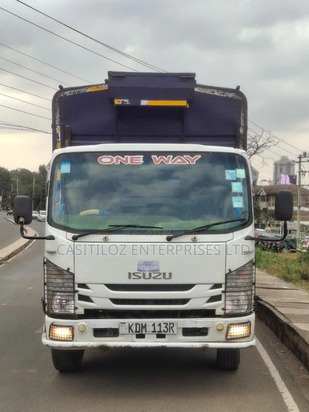 Isuzu NQR Truck - thumbnail 2