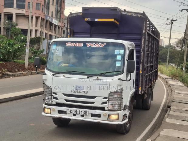 Isuzu NQR Truck - thumbnail 6