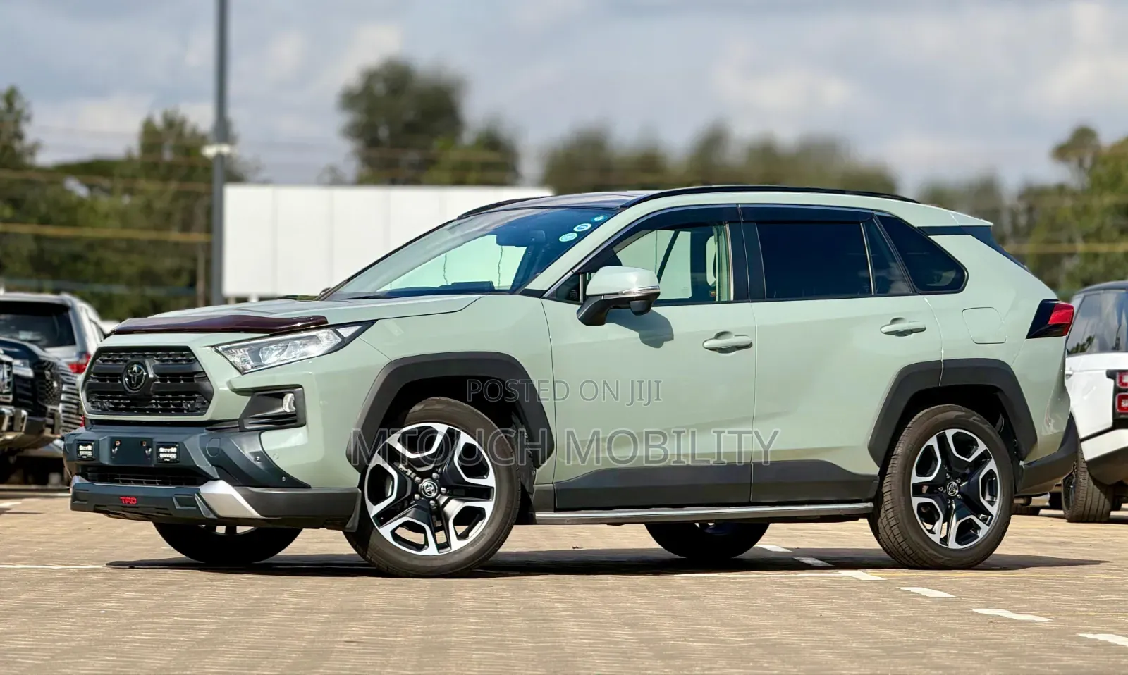 Toyota RAV4 2020 Green