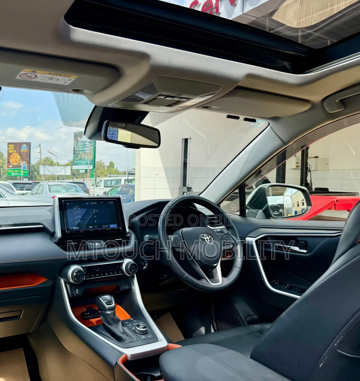 Toyota RAV4 2020 Green