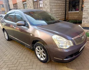Nissan Bluebird 2008 Brown
