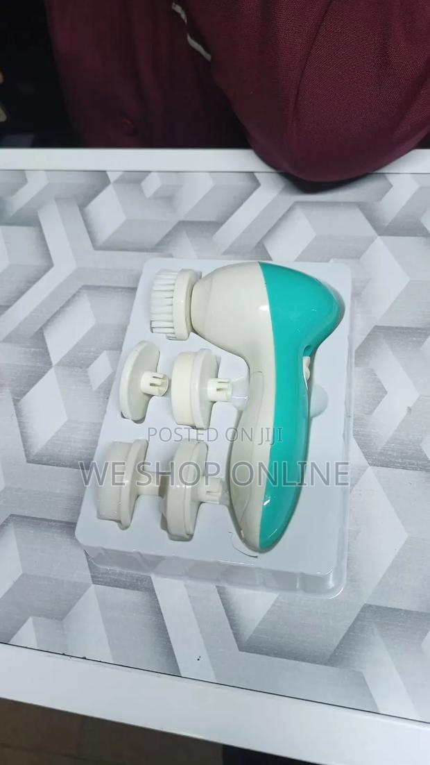 5 in 1 Facial Cleansing Brushes - thumbnail 2