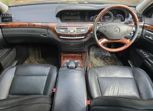 Mercedes-Benz S-Class 2011 Black