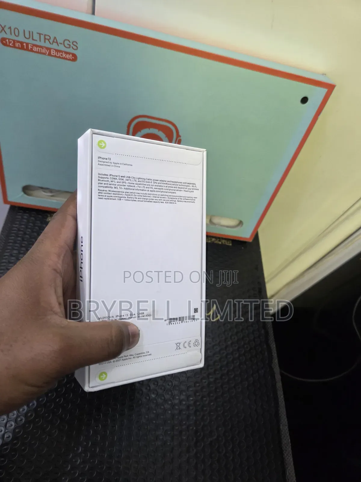 New Apple iPhone 13 128 GB Blue