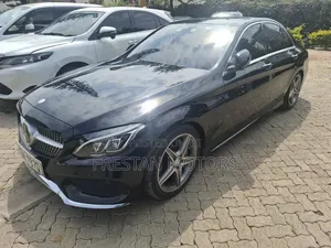 Mercedes-Benz C200 2016 Black