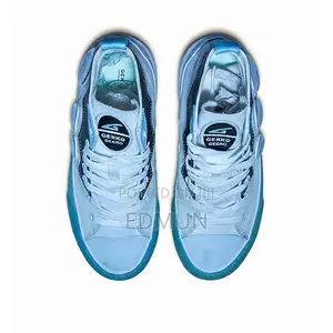 Geckogecko Converse