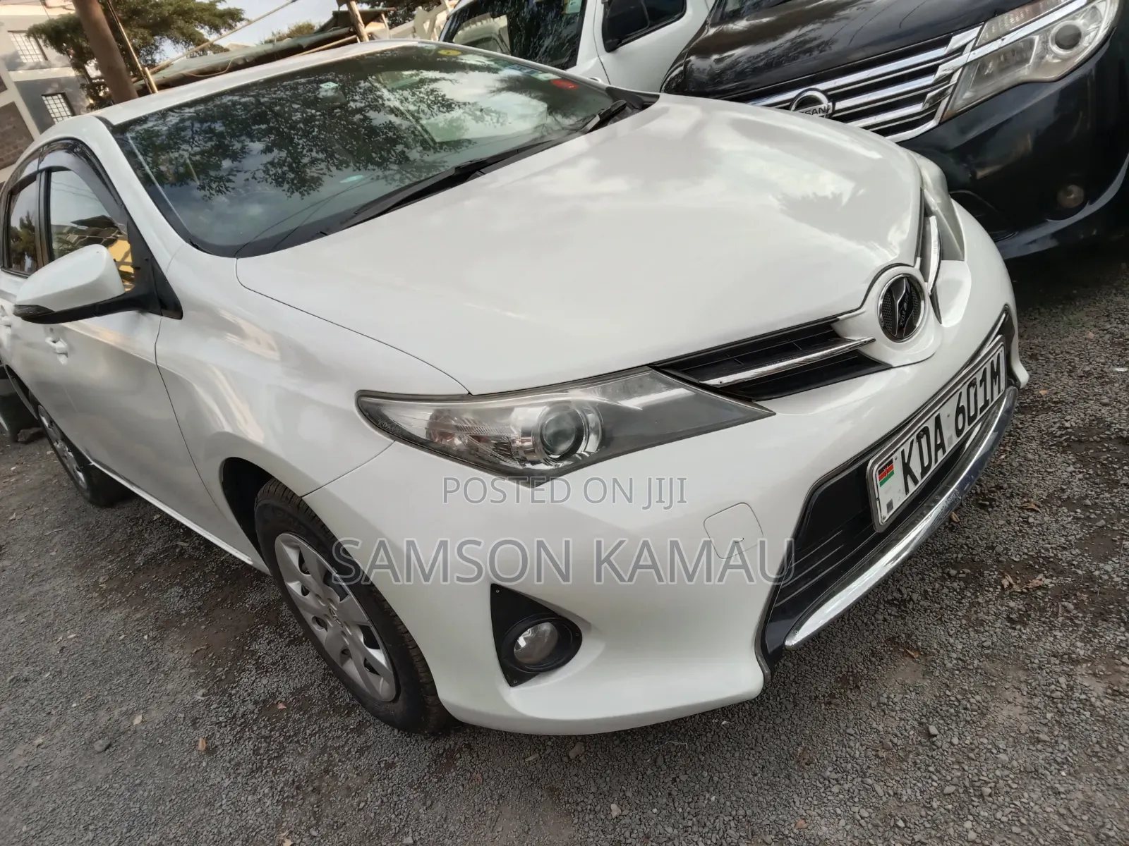 Toyota Auris 2013 White