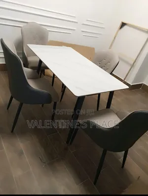 4 Seater Dining Set