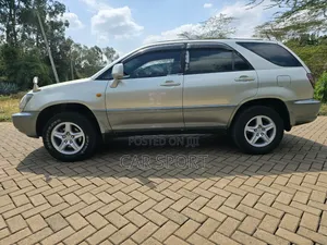 Toyota Harrier 2005 Silver