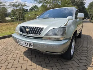 Toyota Harrier 2005 Silver