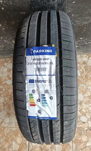215/45r18 Roadking Tyre