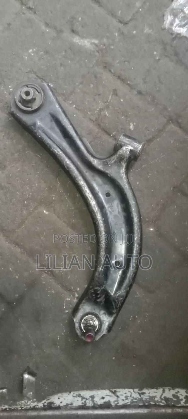 Sylphy Arm - main view