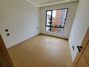 1bdrm Apartment in Valley Arcade for rent