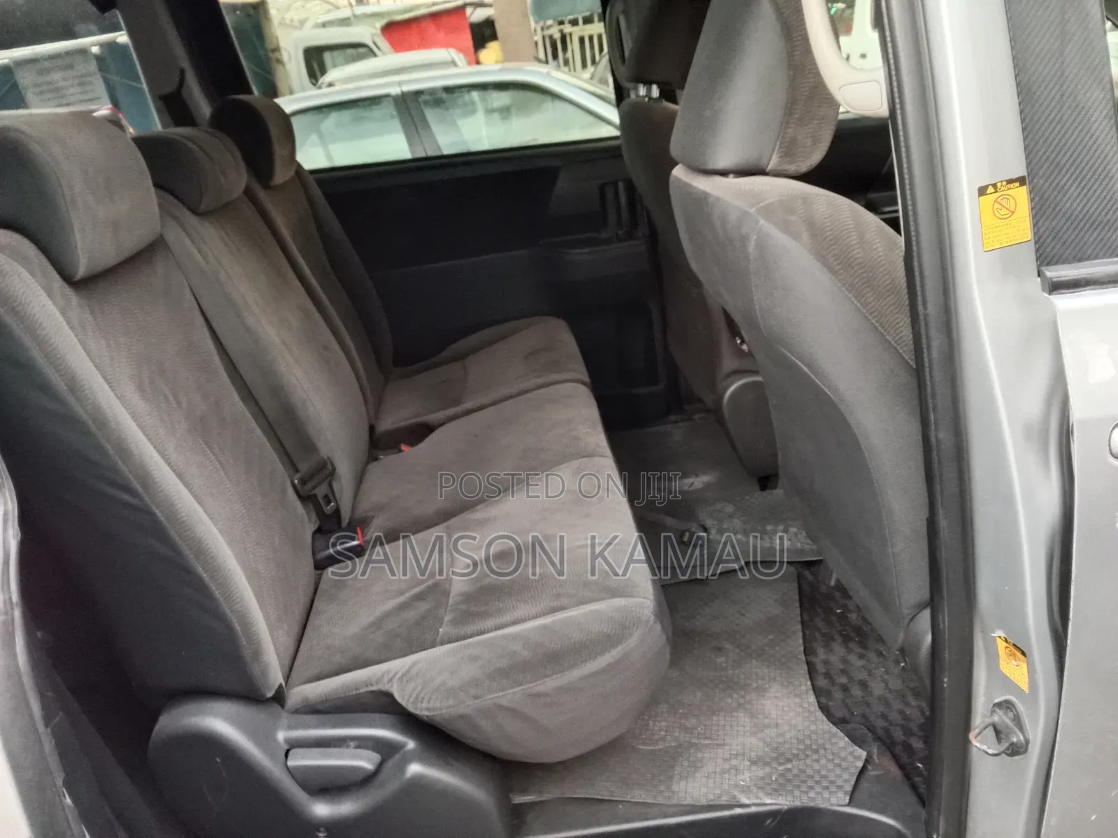 Toyota Voxy 2012 Silver
