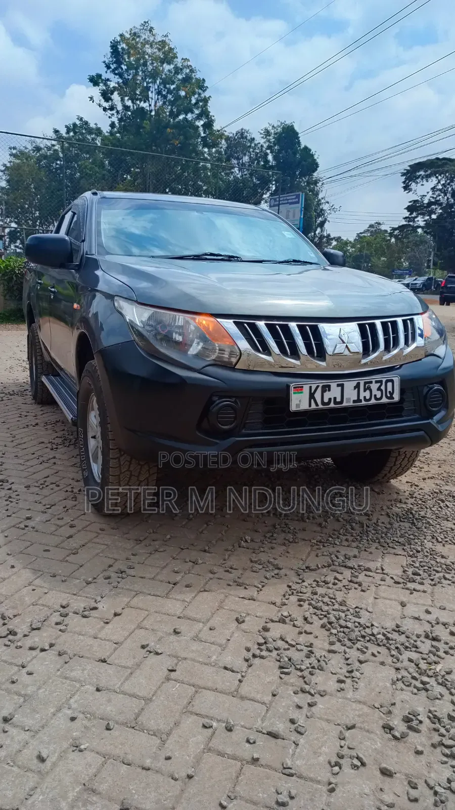 Mitsubishi L200 2015 Gray