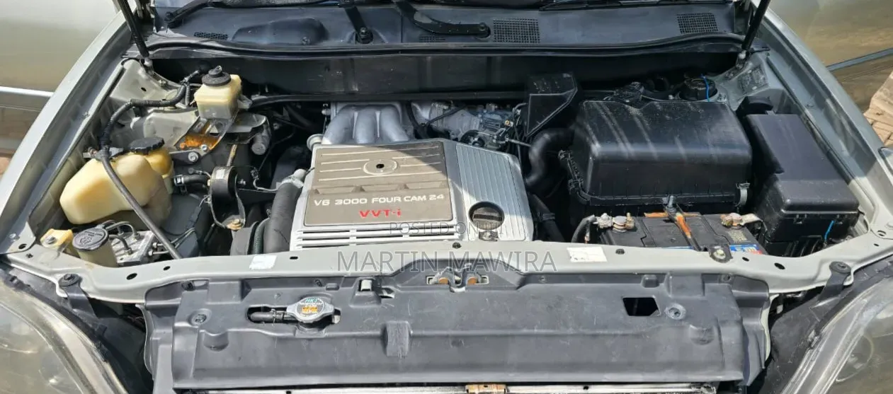 Toyota Harrier 2003 Silver