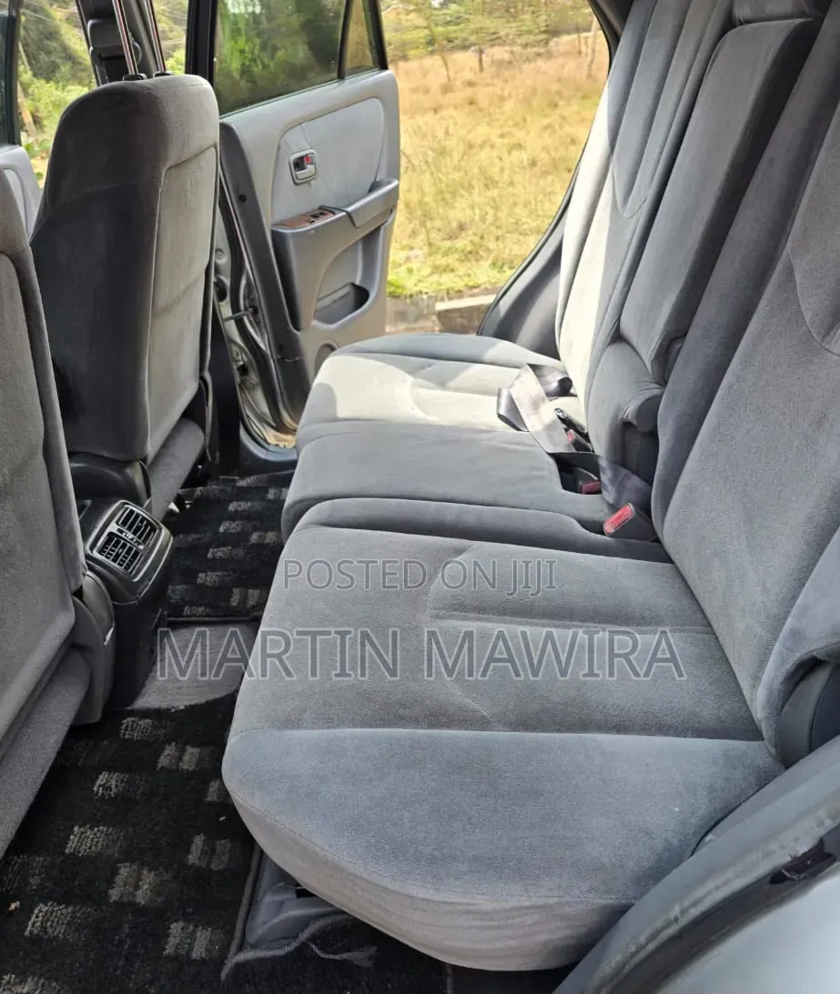 Toyota Harrier 2003 Silver