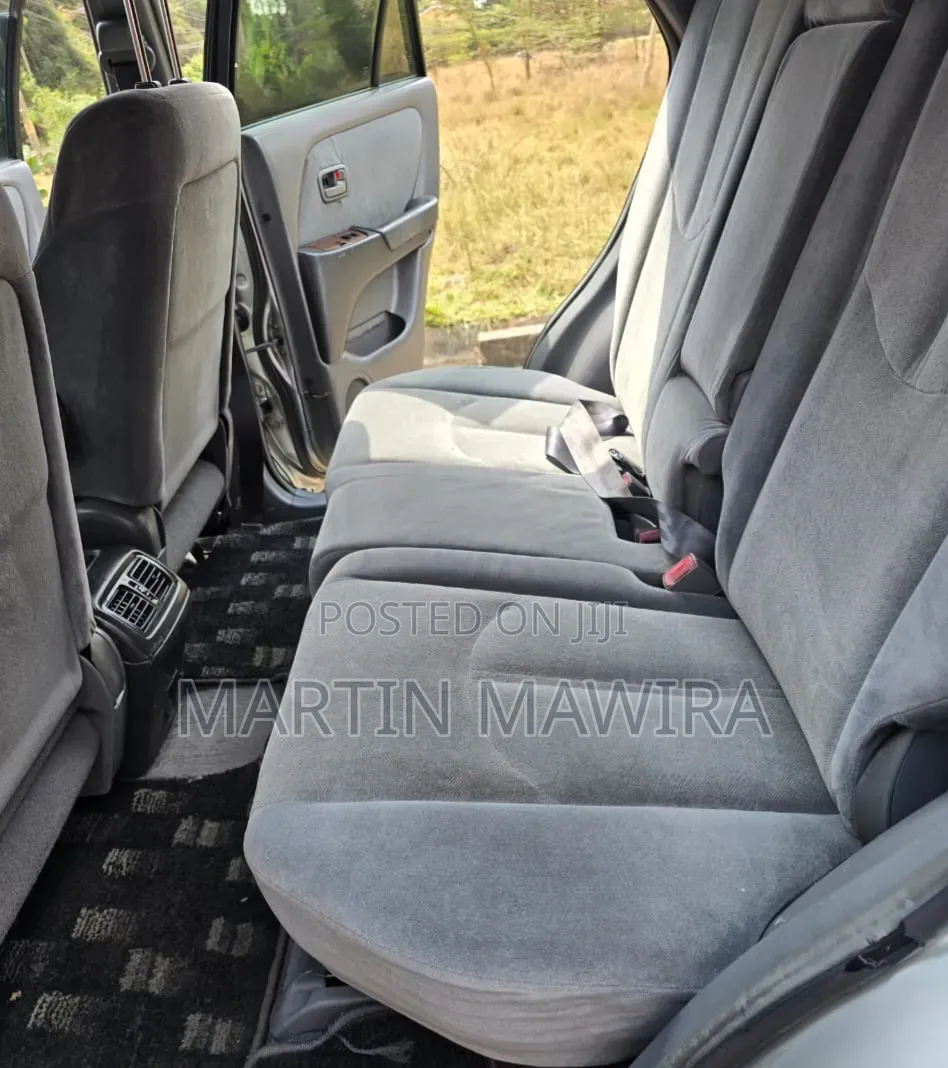 Toyota Harrier 2003 Silver