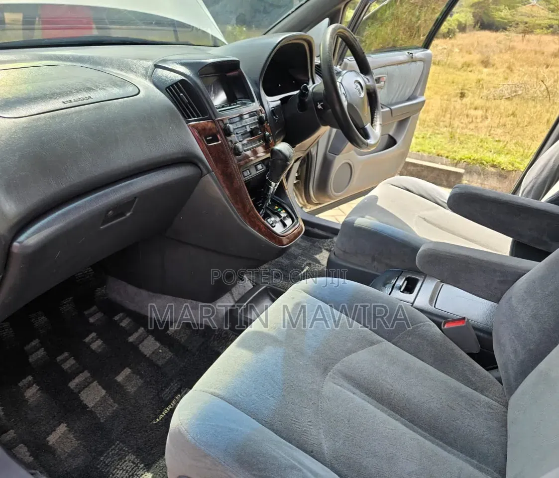 Toyota Harrier 2003 Silver