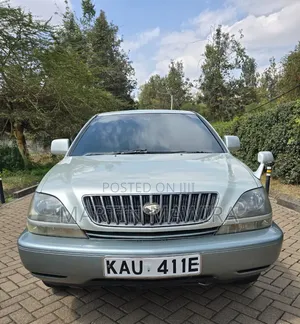 Toyota Harrier 2003 Silver