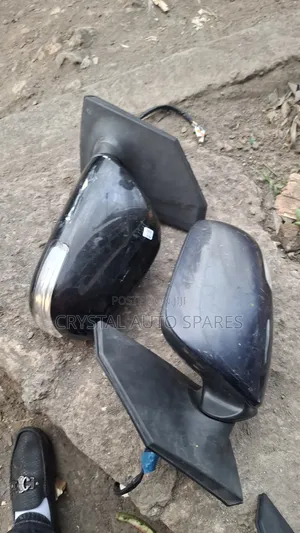 Axio 2008 Side Mirror
