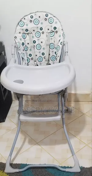 High Chair/Feeding Chair