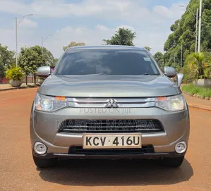 Mitsubishi Outlander 2012 Gray