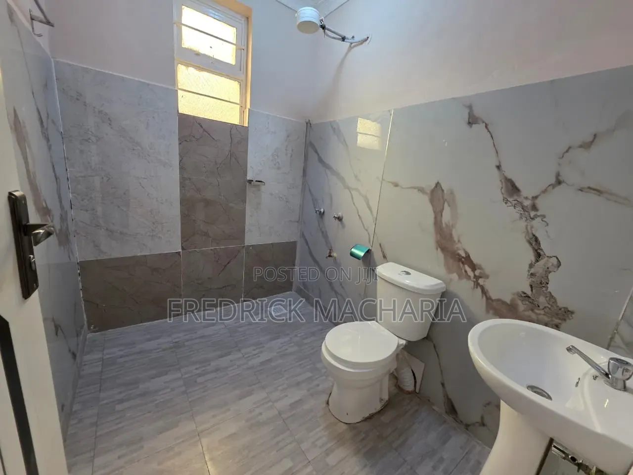 3bdrm Bungalow in Mugutha, Murera for sale