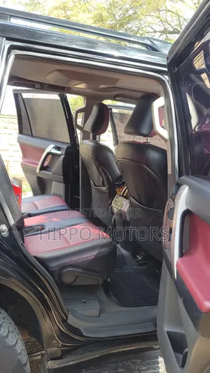Toyota Land Cruiser Prado 2010 Black