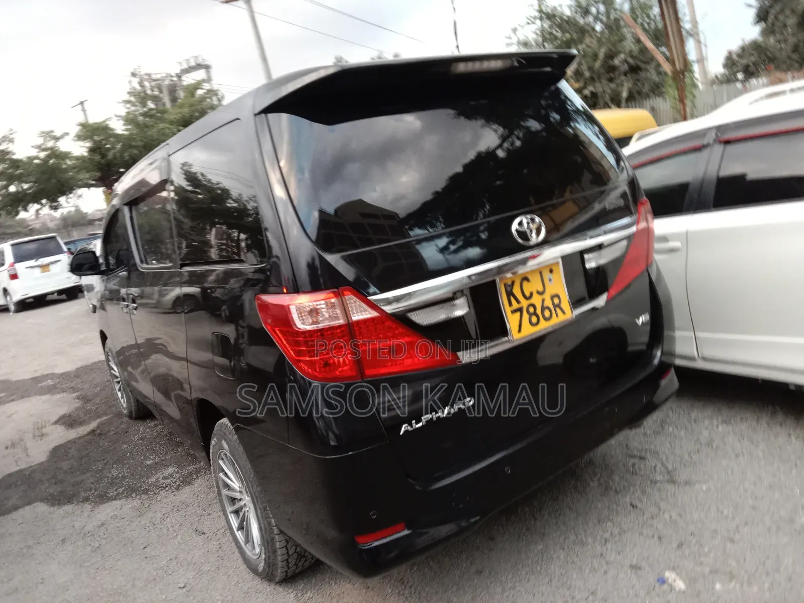 Toyota Alphard 2013 Black