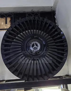 Size 21 Inches Mercedes Benz Original Rims Set