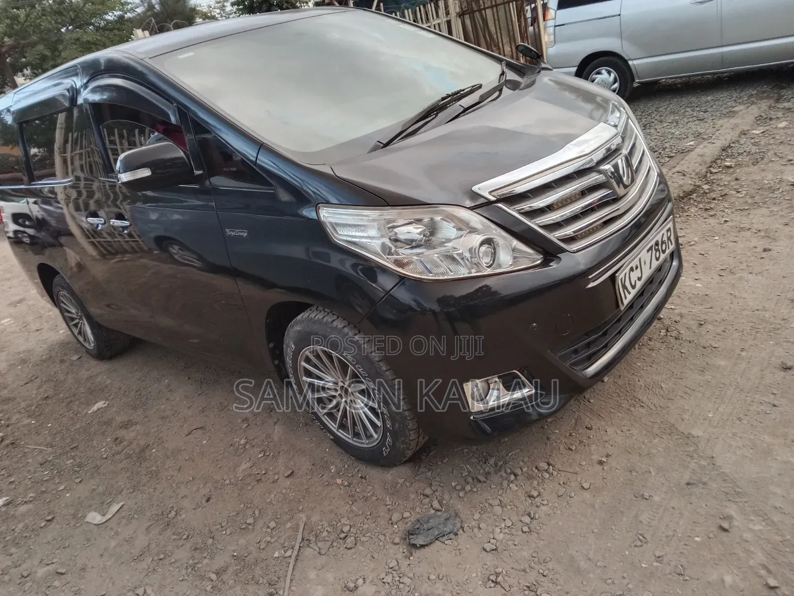 Toyota Alphard 2013 Black