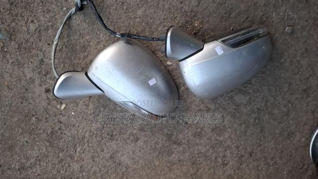 Ractis 2010-2015 Side Mirrors - thumbnail 3