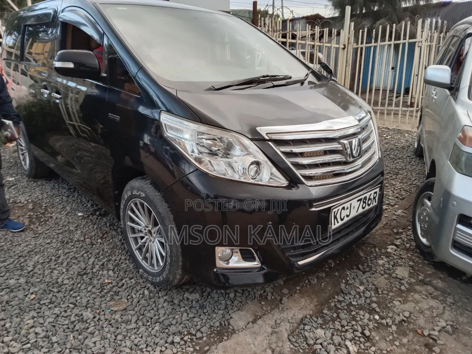 Toyota Alphard 2013 Black