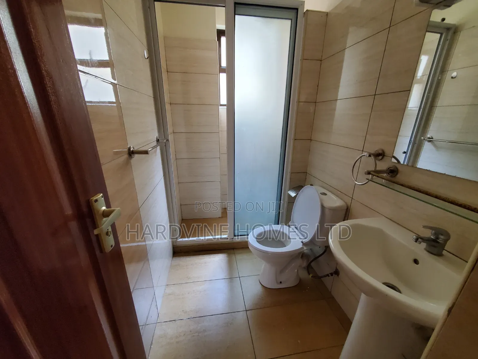 3bdrm Apartment in Valley Arcade for rent