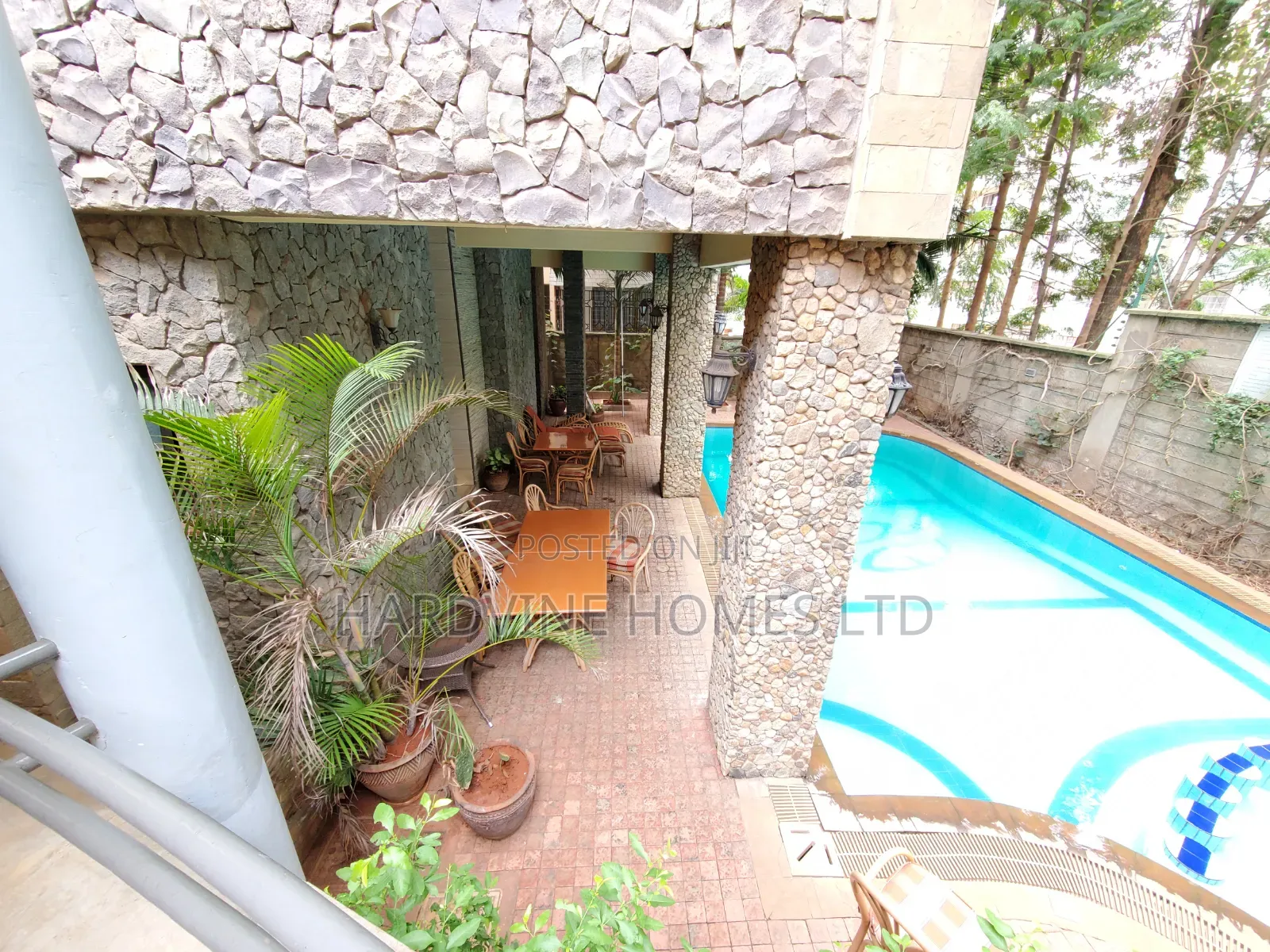 3bdrm Apartment in Valley Arcade for rent