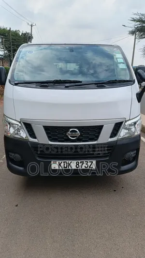 Nissan Caravan 2015 White