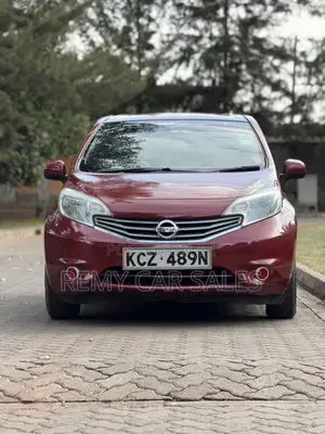 Nissan Note 2013 Burgundy