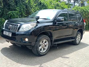 Toyota Land Cruiser 2012 Black
