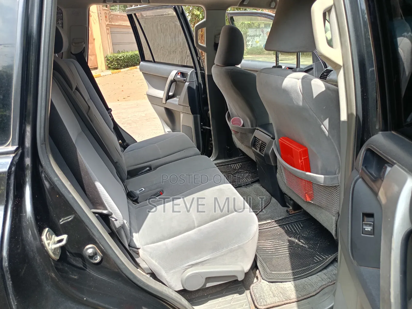 Toyota Land Cruiser 2012 Black