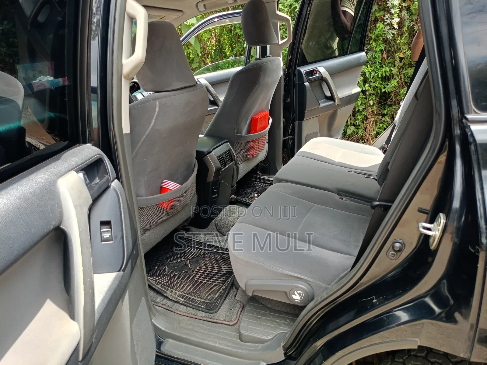 Toyota Land Cruiser 2012 Black