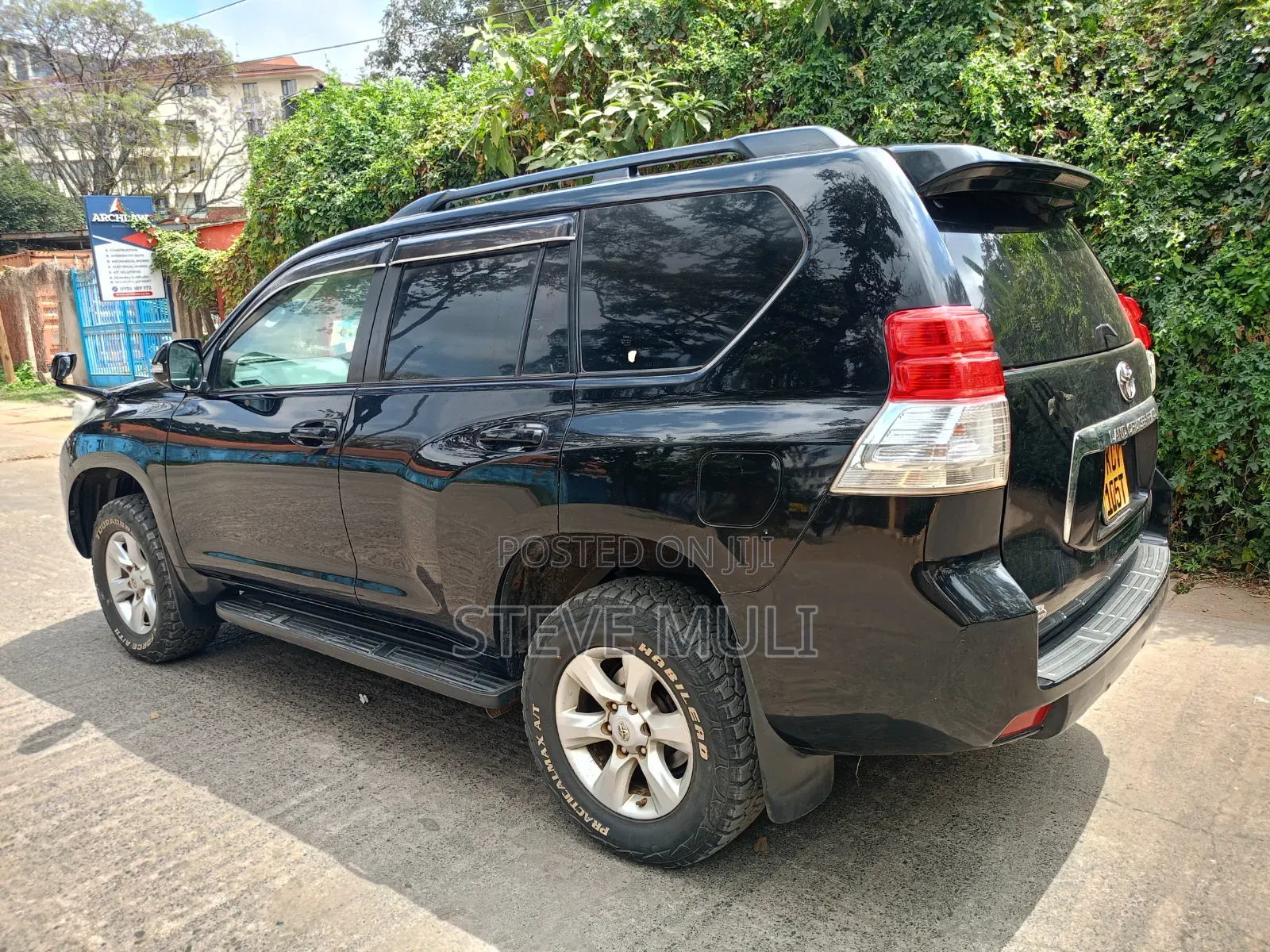 Toyota Land Cruiser 2012 Black