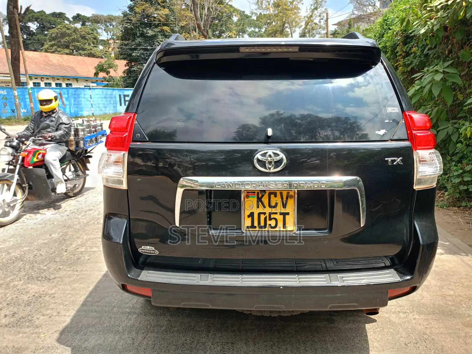 Toyota Land Cruiser 2012 Black