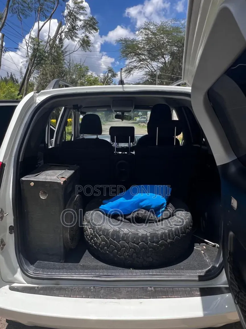 Toyota RAV4 2007 White
