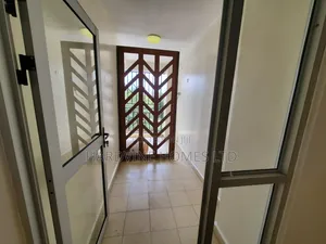 2bdrm Apartment in Valley Arcade for rent