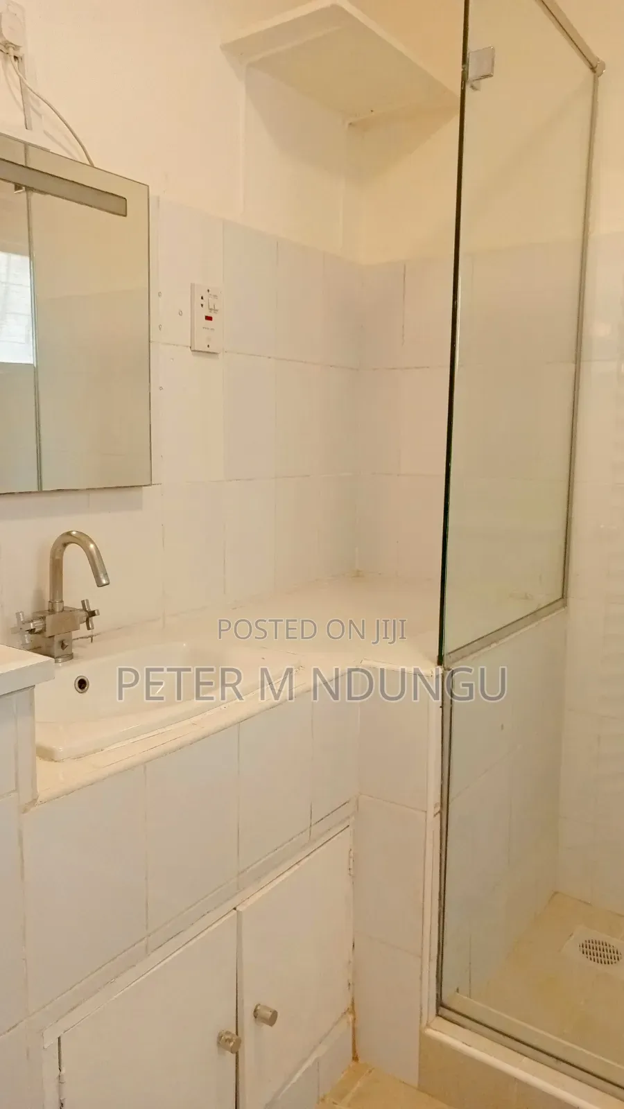 4bdrm House in Runda, Kiambu / Kiambu  for rent